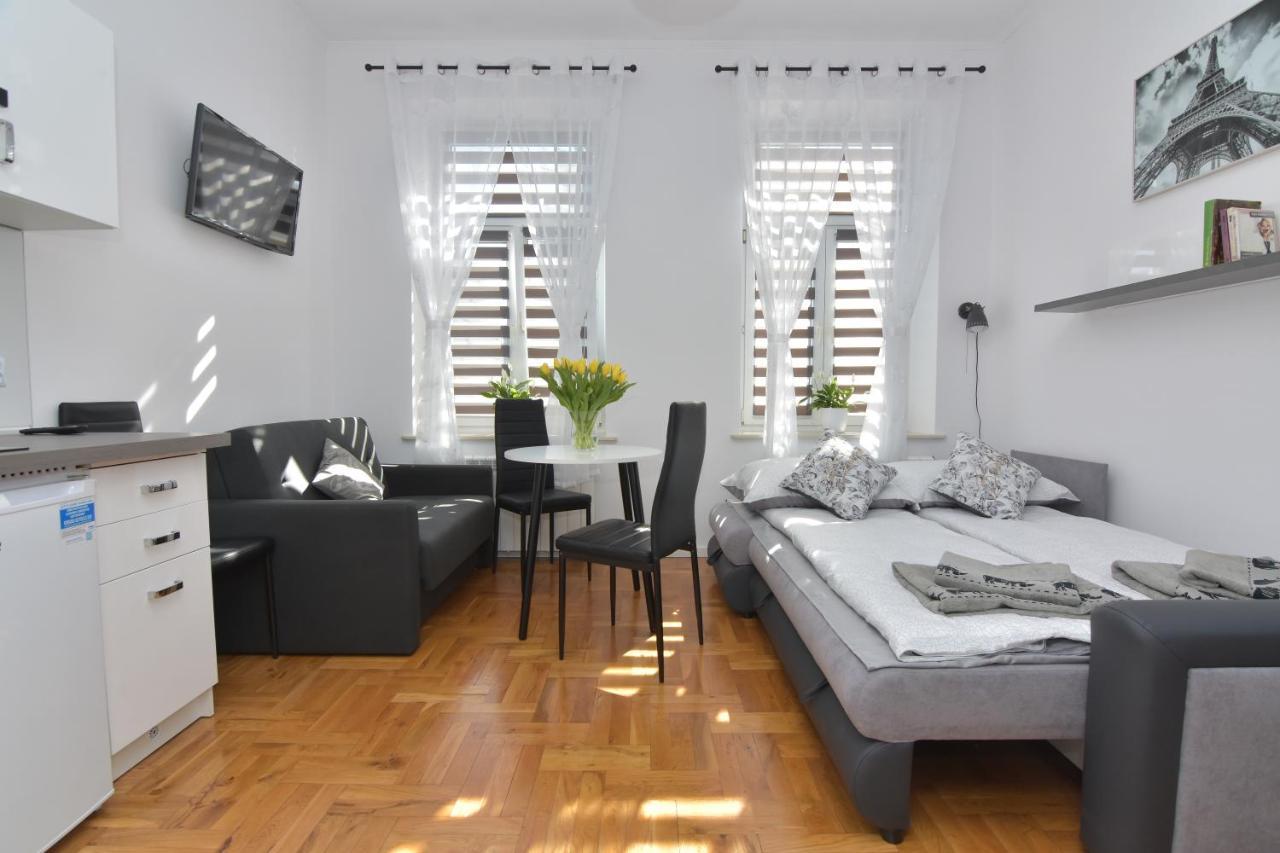 Studio Sanowa Przemysl Ngoại thất bức ảnh